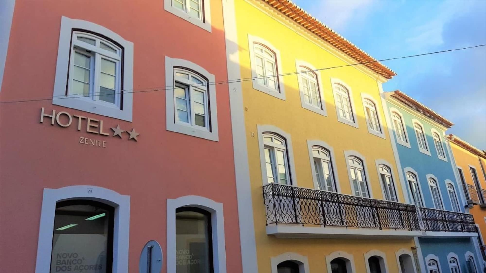 Hotel Zenite Angra do Heroísmo Buitenkant foto